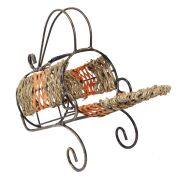 Stojak na wino mosiądz, sznurek, wiklina HC11A026 sz30x22x11/h24cm