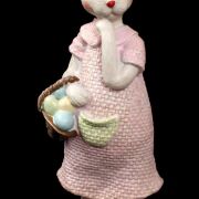 Zajęczyca w różowej sukience figurka z tworzywa sztucznego WIP-94-00509-21 31cm